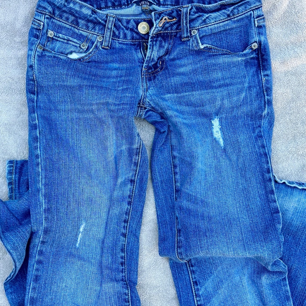 American Eagle Junior’s Blue Jeans